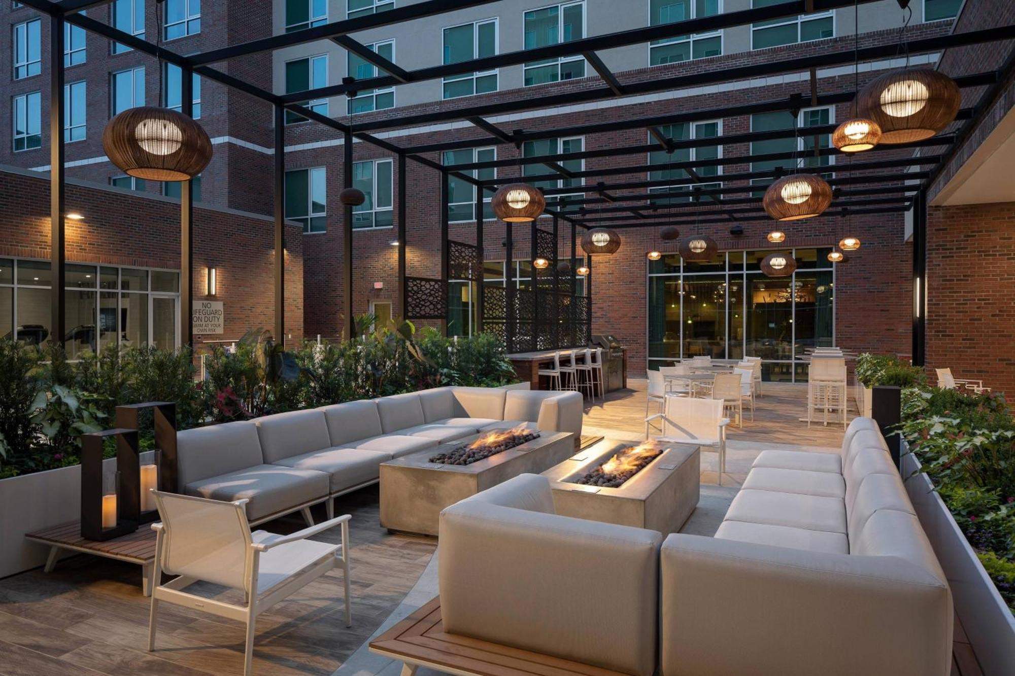 Springhill Suites By Marriott Greenville Downtown Zewnętrze zdjęcie
