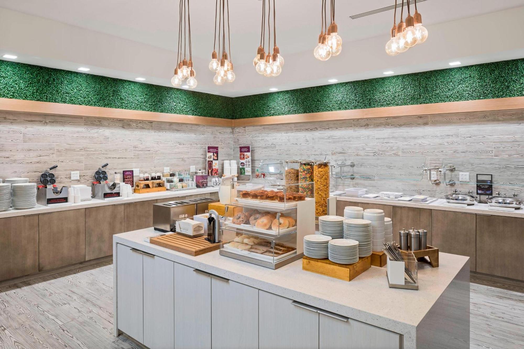 Springhill Suites By Marriott Greenville Downtown Zewnętrze zdjęcie