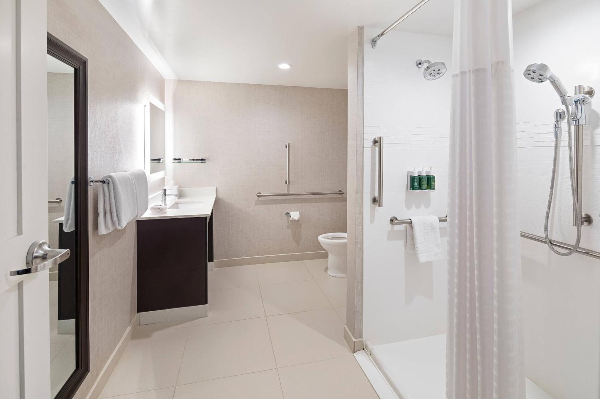 Springhill Suites By Marriott Greenville Downtown Zewnętrze zdjęcie